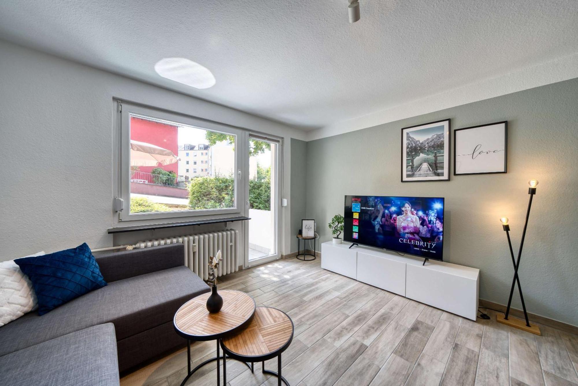 Dnd Stadtoase I Park I Workstation I Netflix I Parken I Kaffee I Waschmaschine I Trockner I Xbox Wurzburg Exterior photo